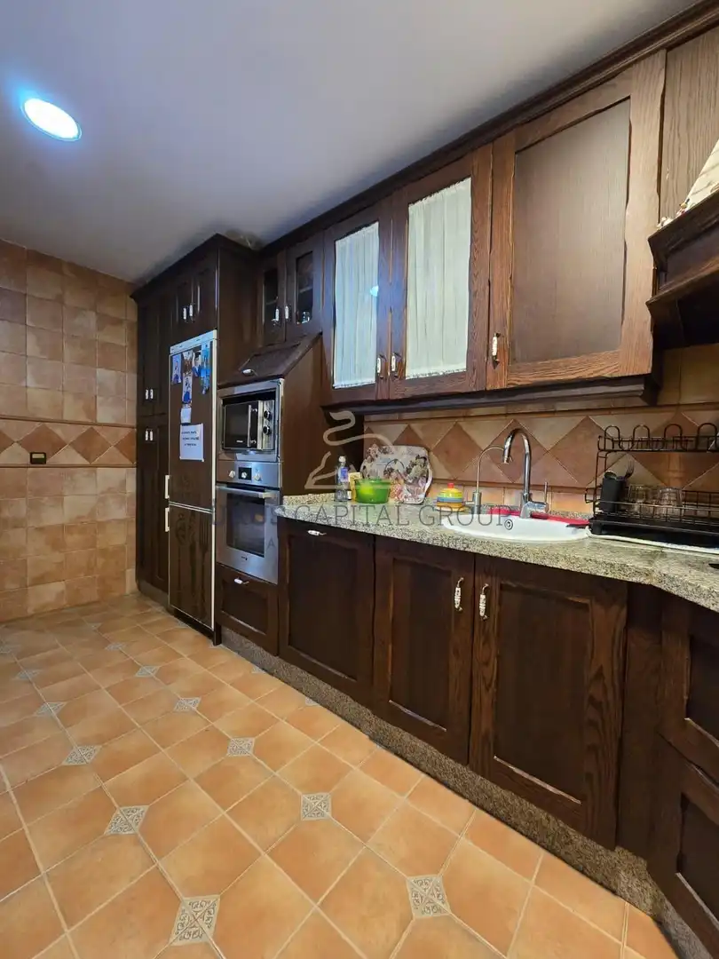 Cocina de Casa adosada en venta en La Victoria con Aire acondicionado, Calefacción y Jardín privado