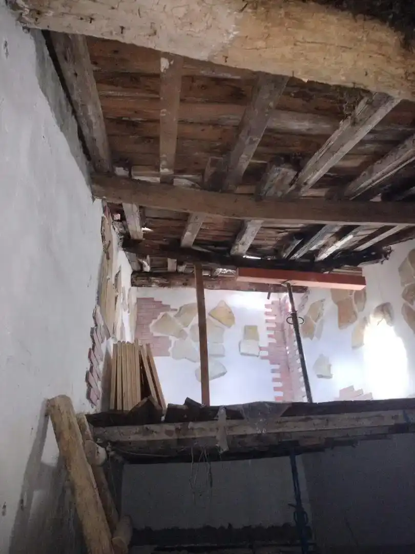 Casa adosada en venda en Fermoselle, Zamora