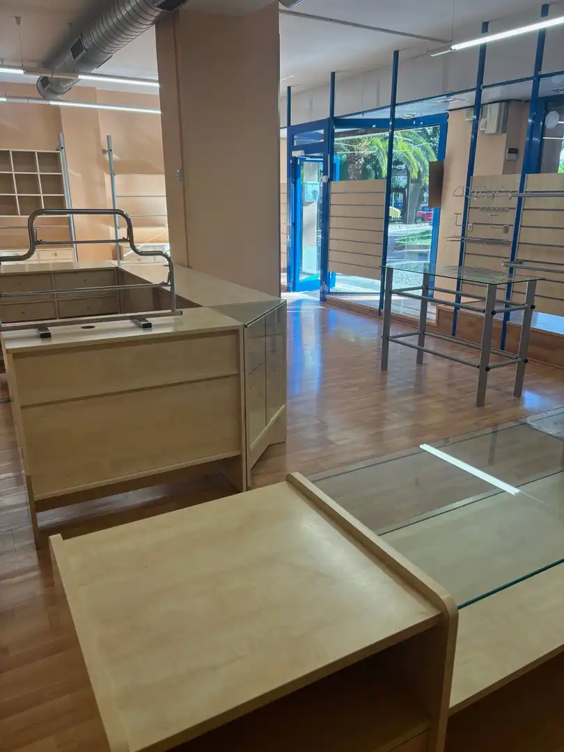 Business premises for sale in Sant Vicenç Dels Horts, imagen 17