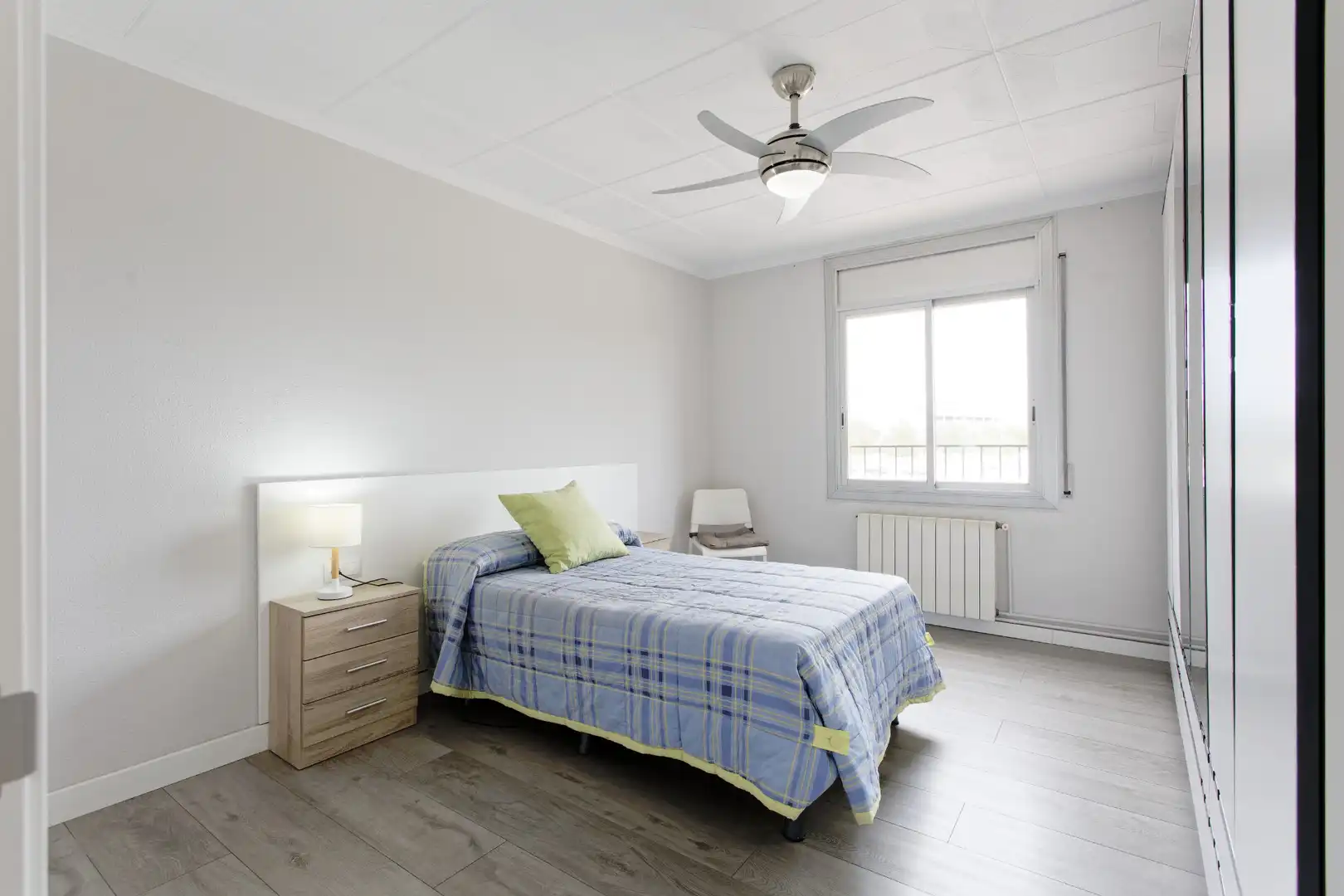 Habitación de Piso en venta en Terrassa con Parquet, Terraza y Horno