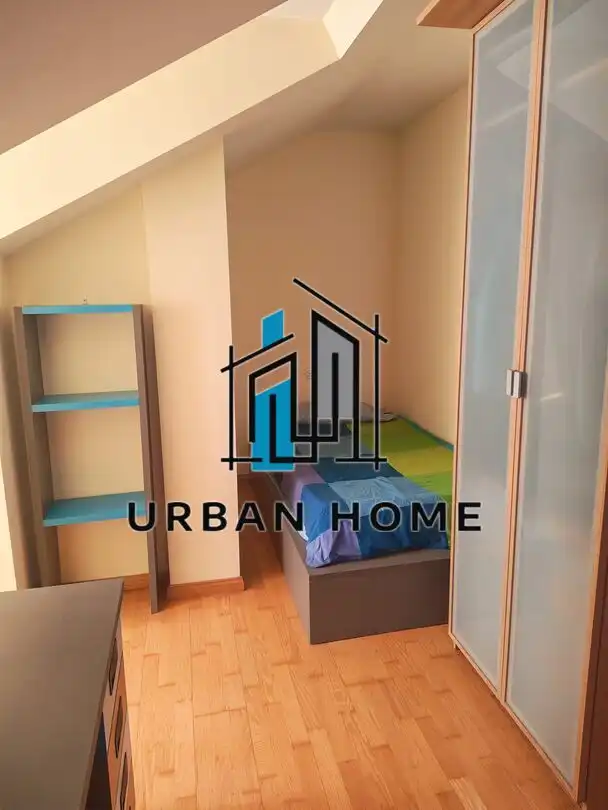 Habitación de Dúplex en venta en San Andrés del Rabanedo con Calefacción, Trastero y Balcón