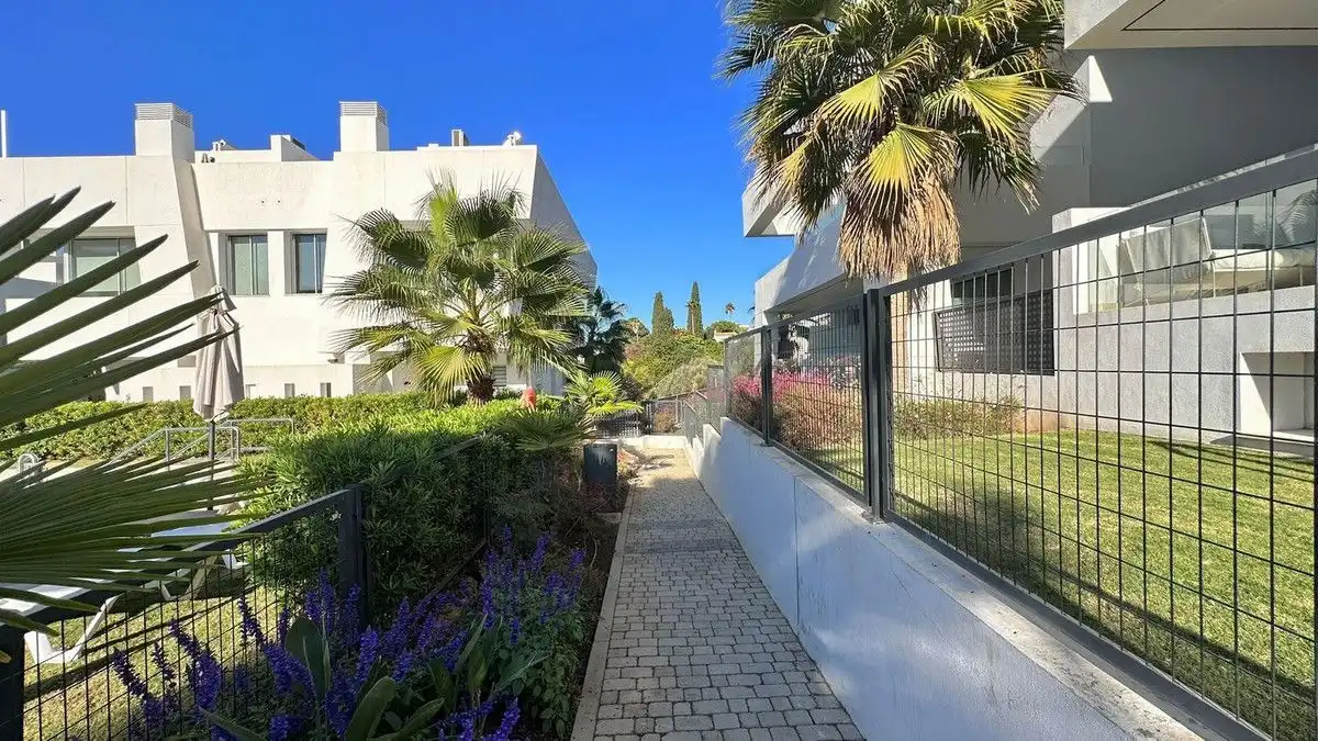 Exterior view of Detached homes for rent in Marbella  with Air Conditioner, Heating and Terrace