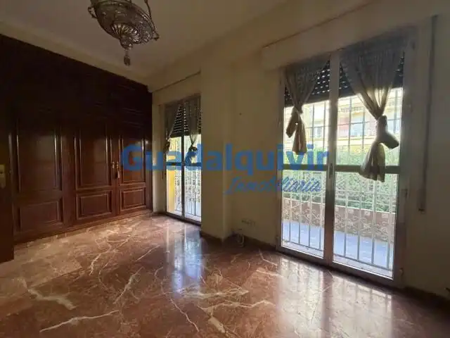 Flat for sale in La Buhaira