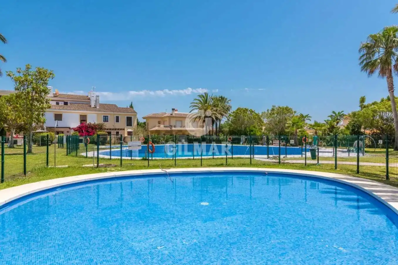 Piscina de Dúplex en venda en Sotogrande amb Calefacció, Traster i Piscina