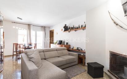 Living room of Duplex for sale in Sant Climent de Llobregat  with Air Conditioner, Terrace and Balcony