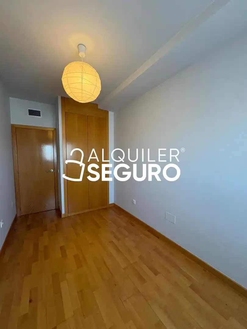 Pis de lloguer a Cardenal Vicente Enrique y Tarancón, Ensanche de Vallecas - La Gavia