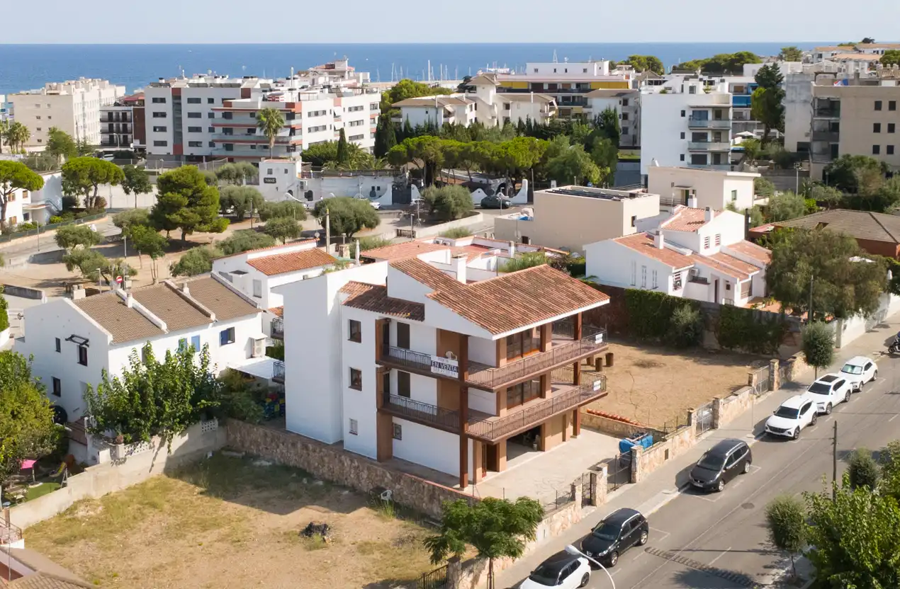 Gebäude zum Verkauf in Avinguda de les Oliveres, 7, Els Munts