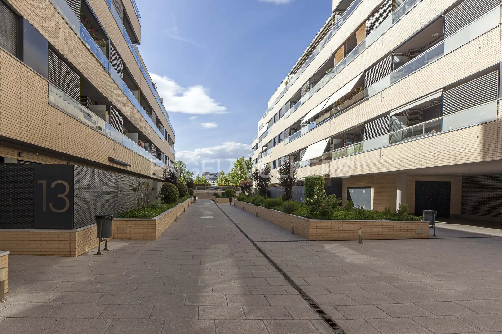 Außenansicht von Dachboden zur Miete in Madrid mit Klimaanlage, Heizung und Terrasse