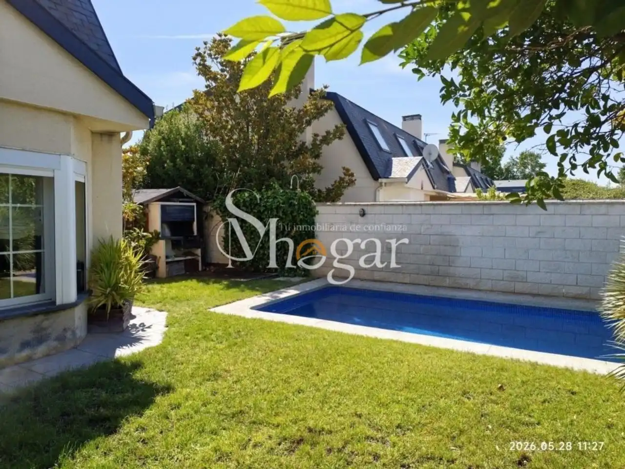 Vista exterior de Casa o chalet en venta en Aranjuez con Calefacción y Amueblado
