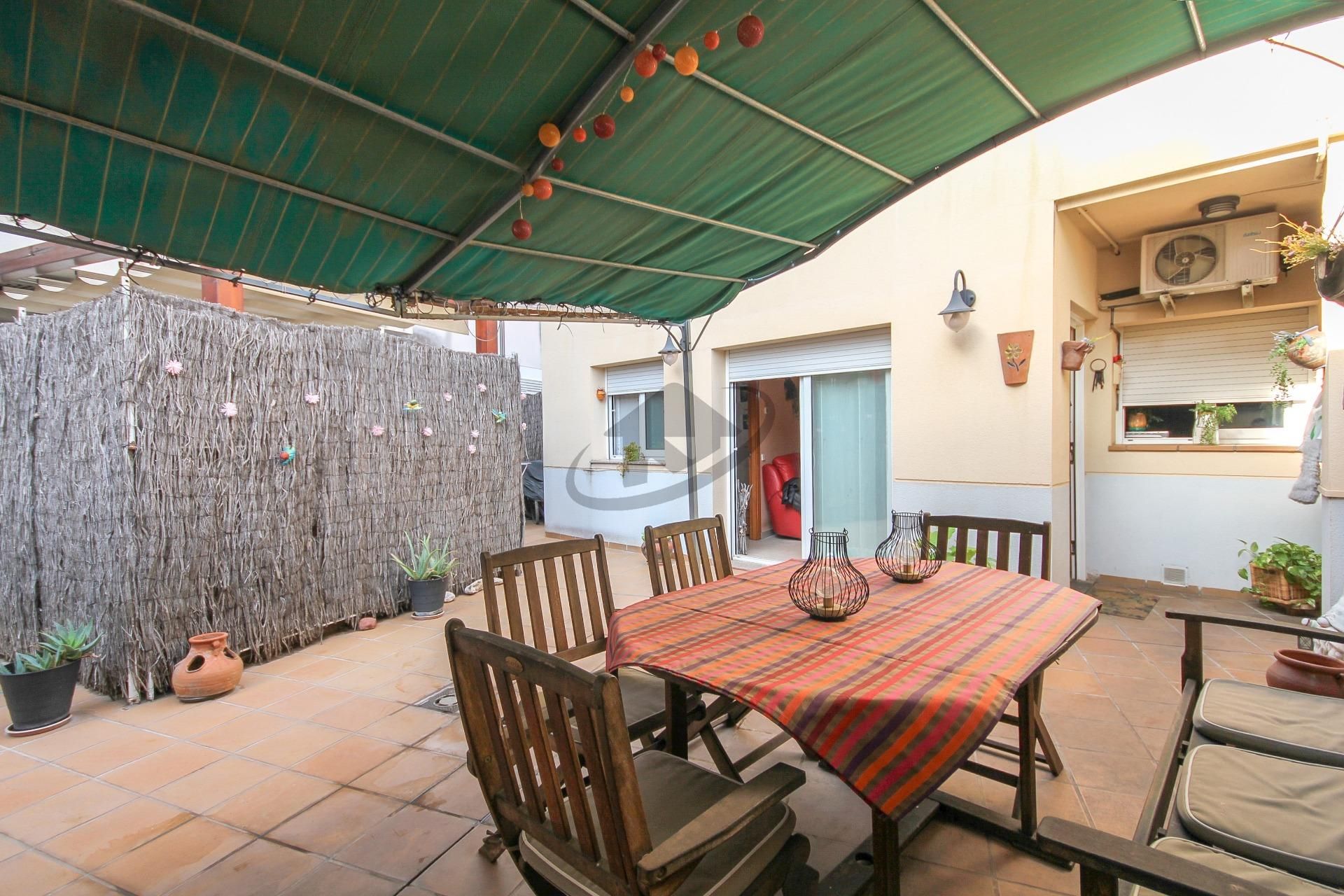 Terrace of Flat for sale in Sabadell  with Air Conditioner, Heating and Private garden