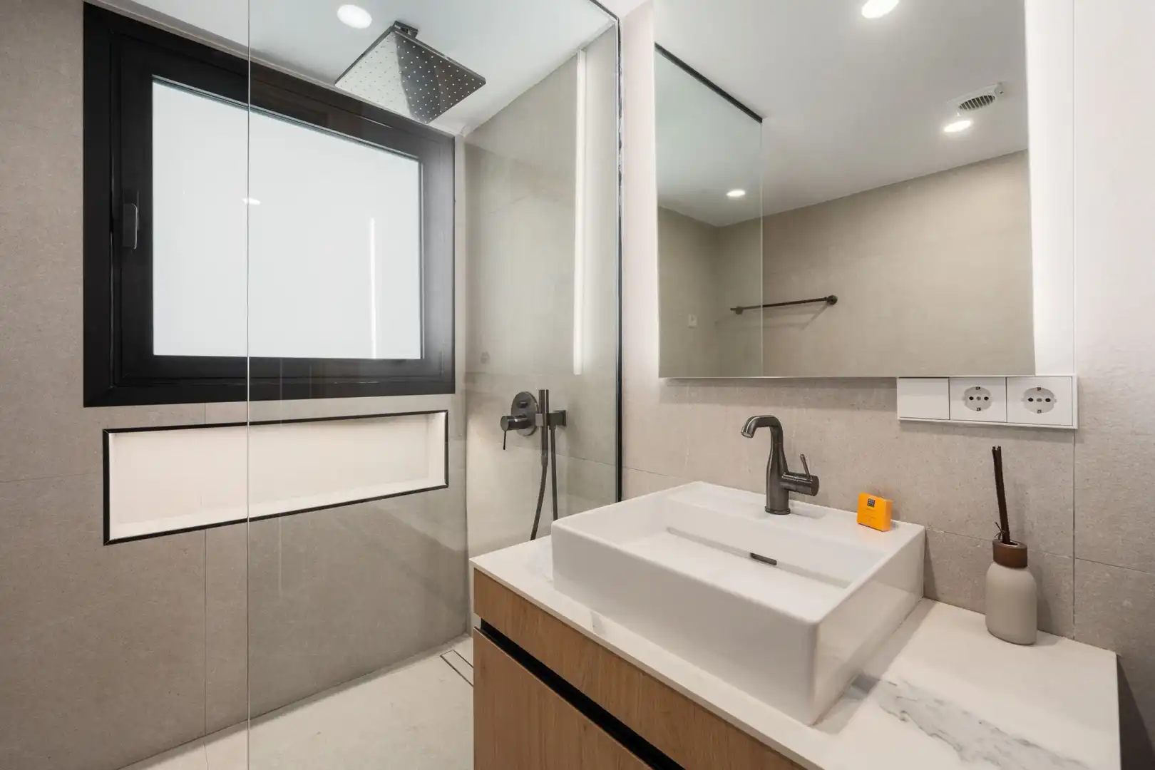 Appartement compact avec terrasse à vendre à Marbella Centro, imagen 22