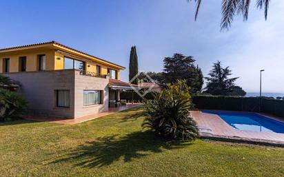 Garden of House or chalet for sale in El Masnou  with Heating, Private garden and Parquet flooring