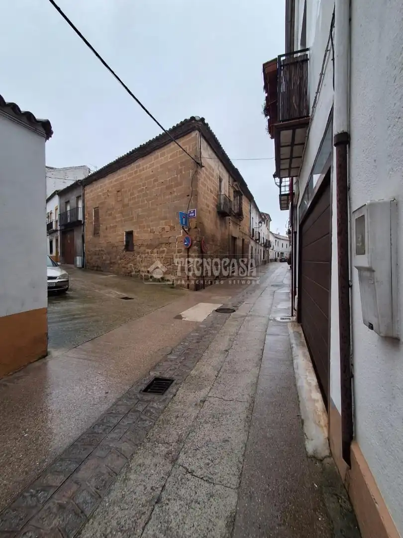 Vista exterior de Casa o chalet en venta en Baeza con Aire acondicionado, Calefacción y Terraza