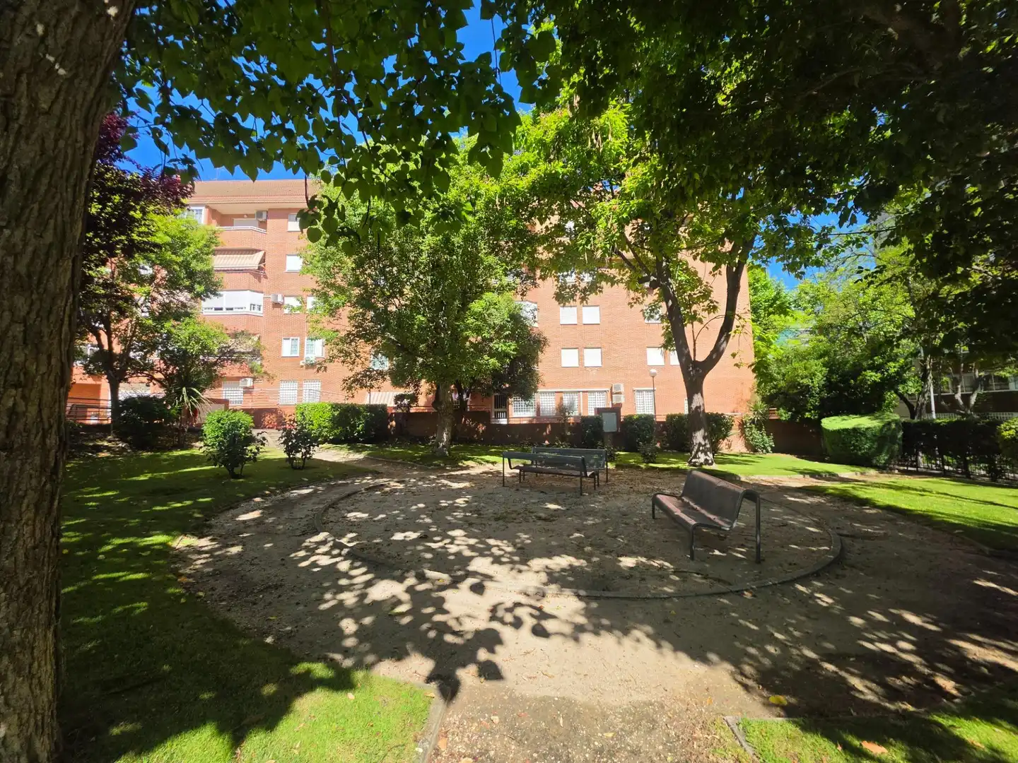 Vista exterior de Piso en venta en Valdemoro con Aire acondicionado, Calefacción y Parquet