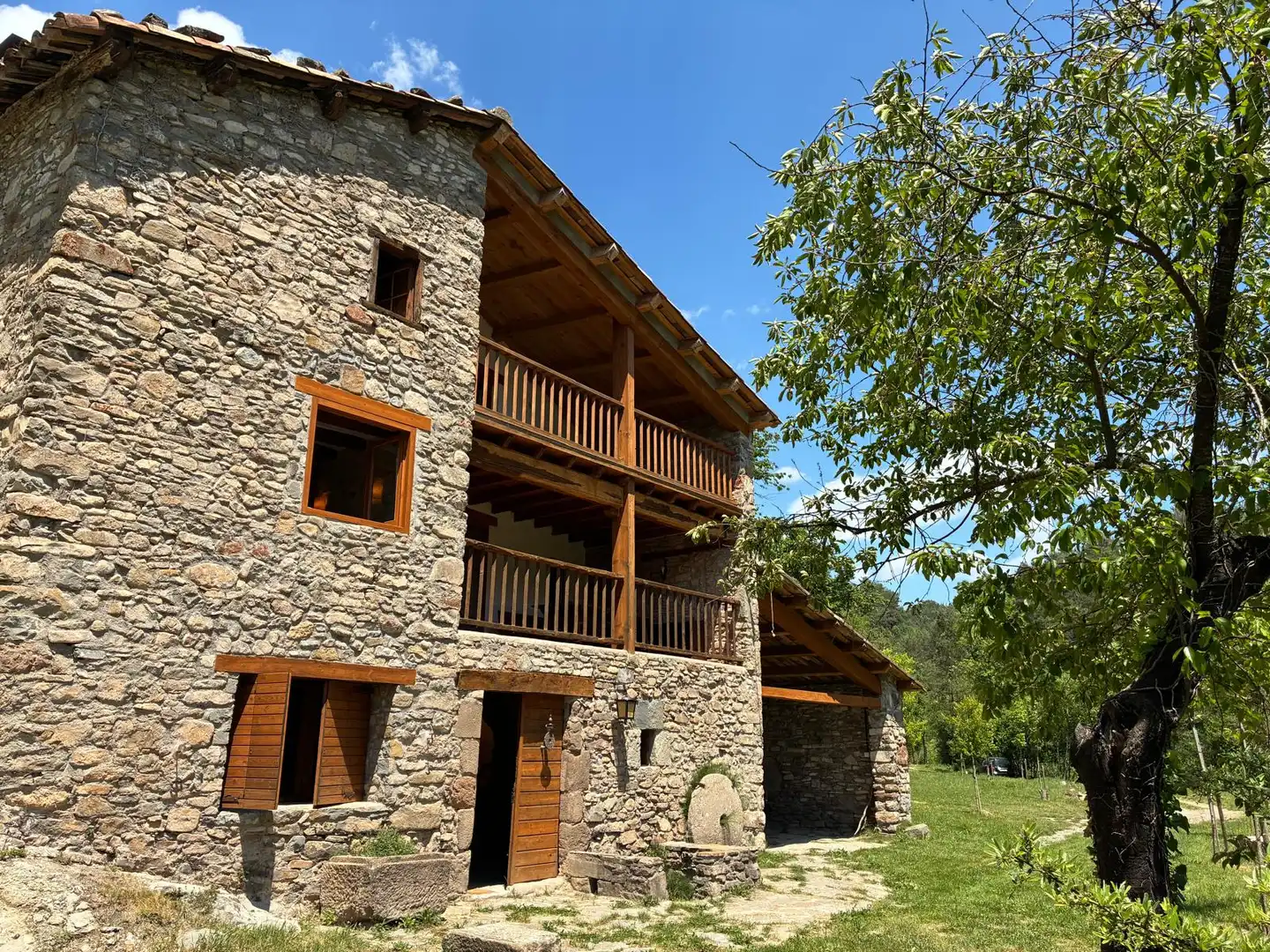 Vista exterior de Finca rústica en venda en Borredà amb Jardí privat, Terrassa i Traster