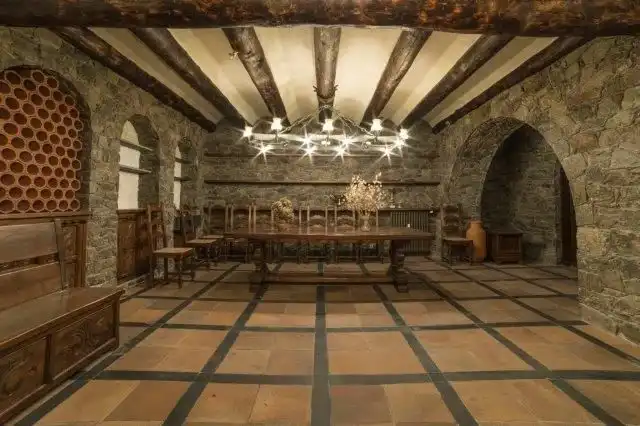 4-bedroom chalet seasonal rent in Escaldes-Engordany · 5 of 21