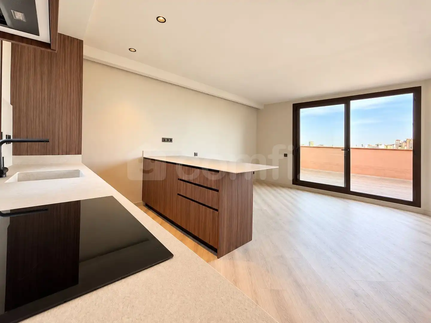 Penthouse mit Terrasse zum Verkauf in Provença