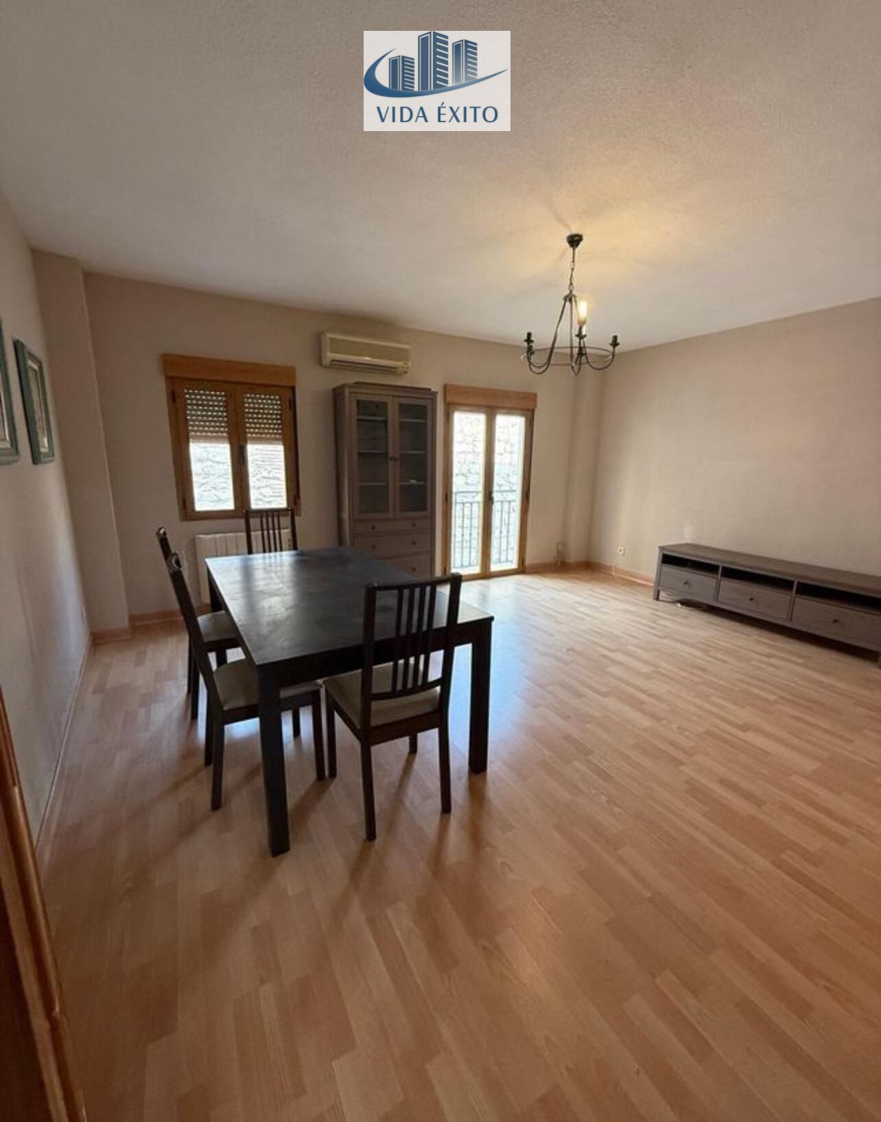 Comedor de Ático en venta en  Jaén Capital con Aire acondicionado, Terraza y Amueblado