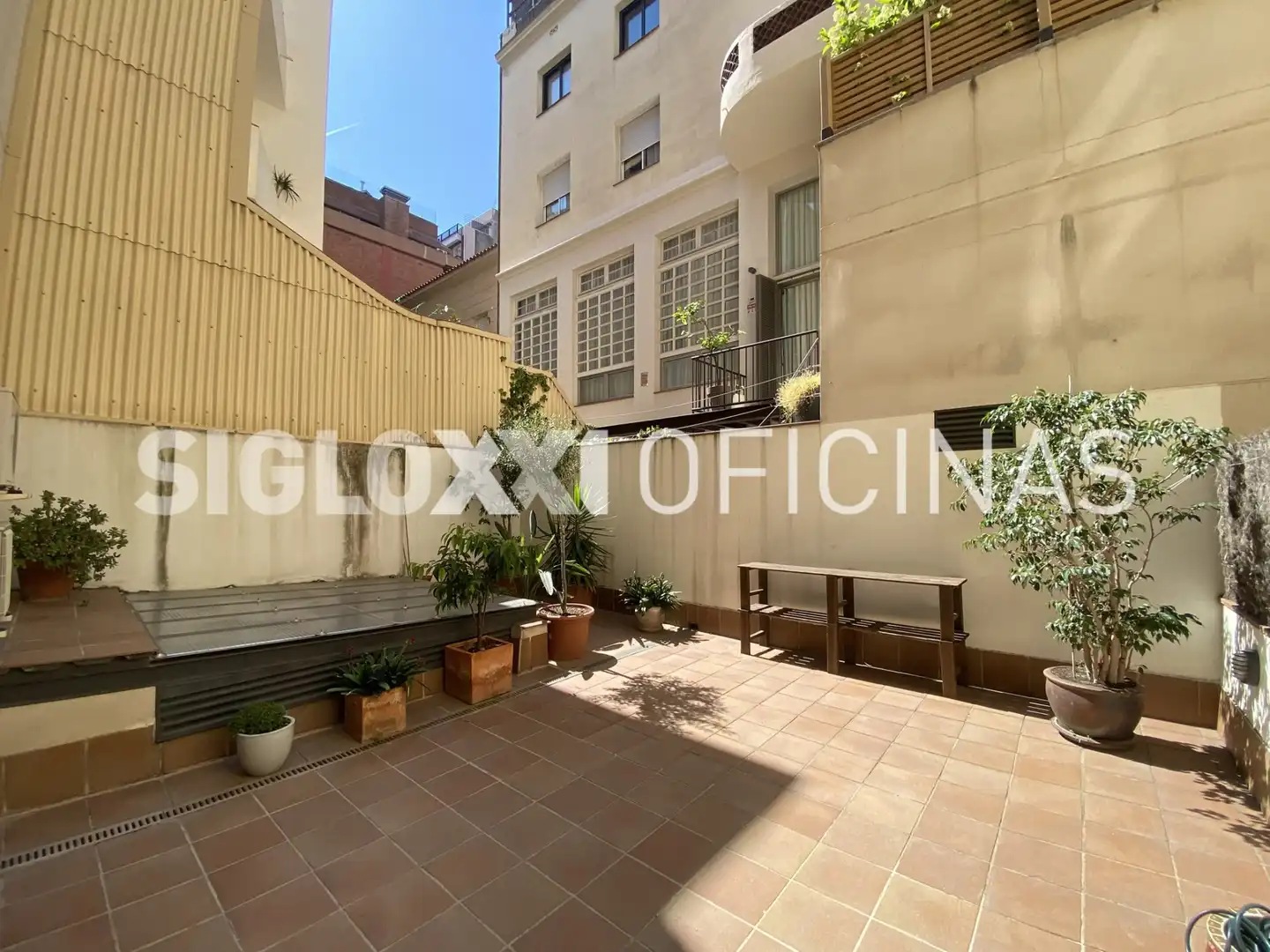 Terrasse von Büro zur Miete in Barcelona mit Klimaanlage und Heizung