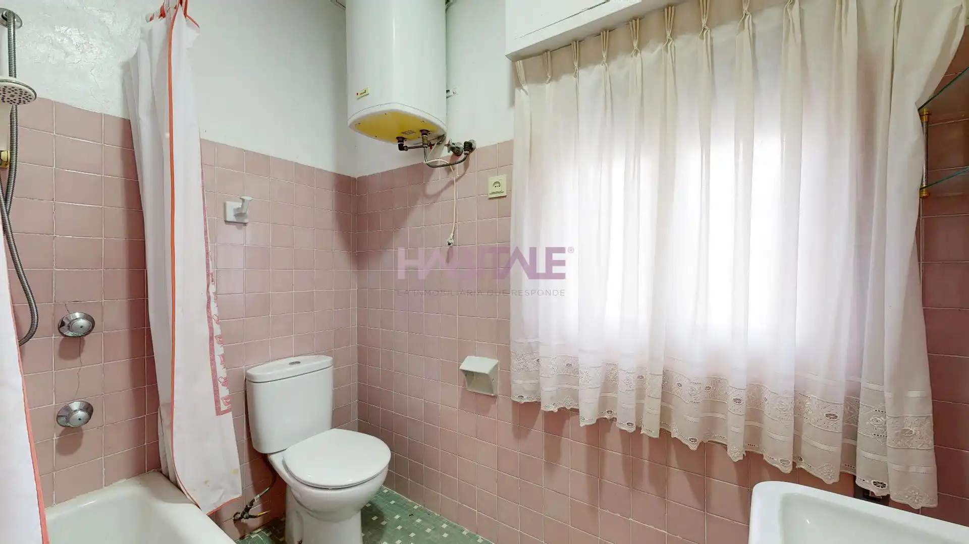 Baño de Casa o chalet en venta en Torrent con Terraza, Trastero y Piscina