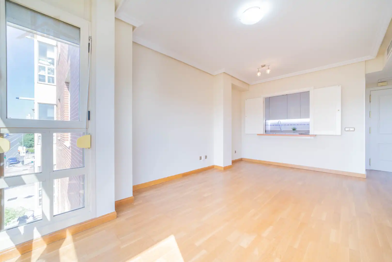 Exterior view of Flat for sale in Madrid  with Air Conditioner, Heating and Storage room