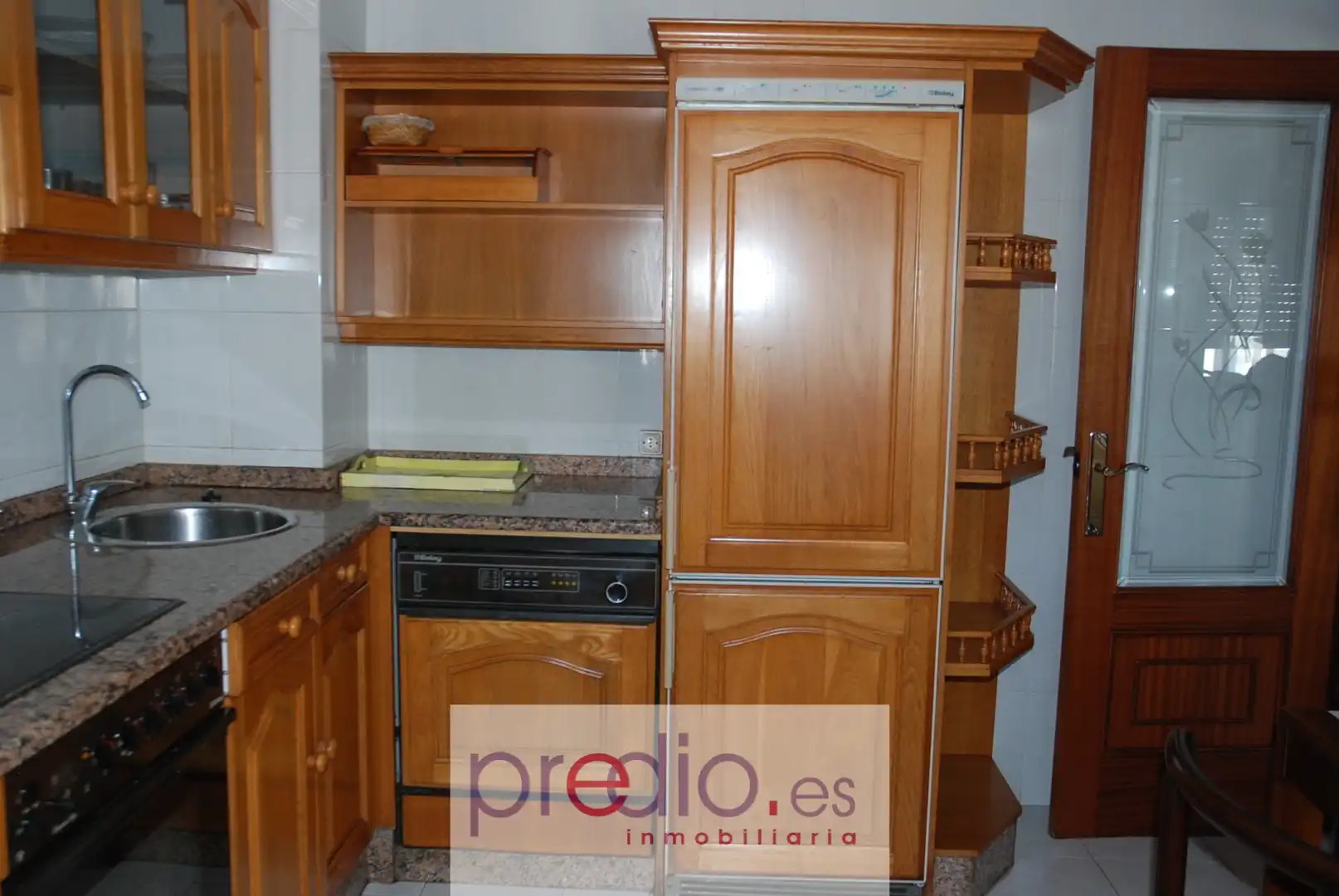 Cuina de Apartament en venda en Lugo amb Calefacció, Parquet i Traster