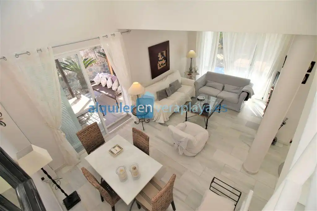 Sala d'estar de Casa o xalet de lloguer en Vera amb Aire condicionat i Terrassa