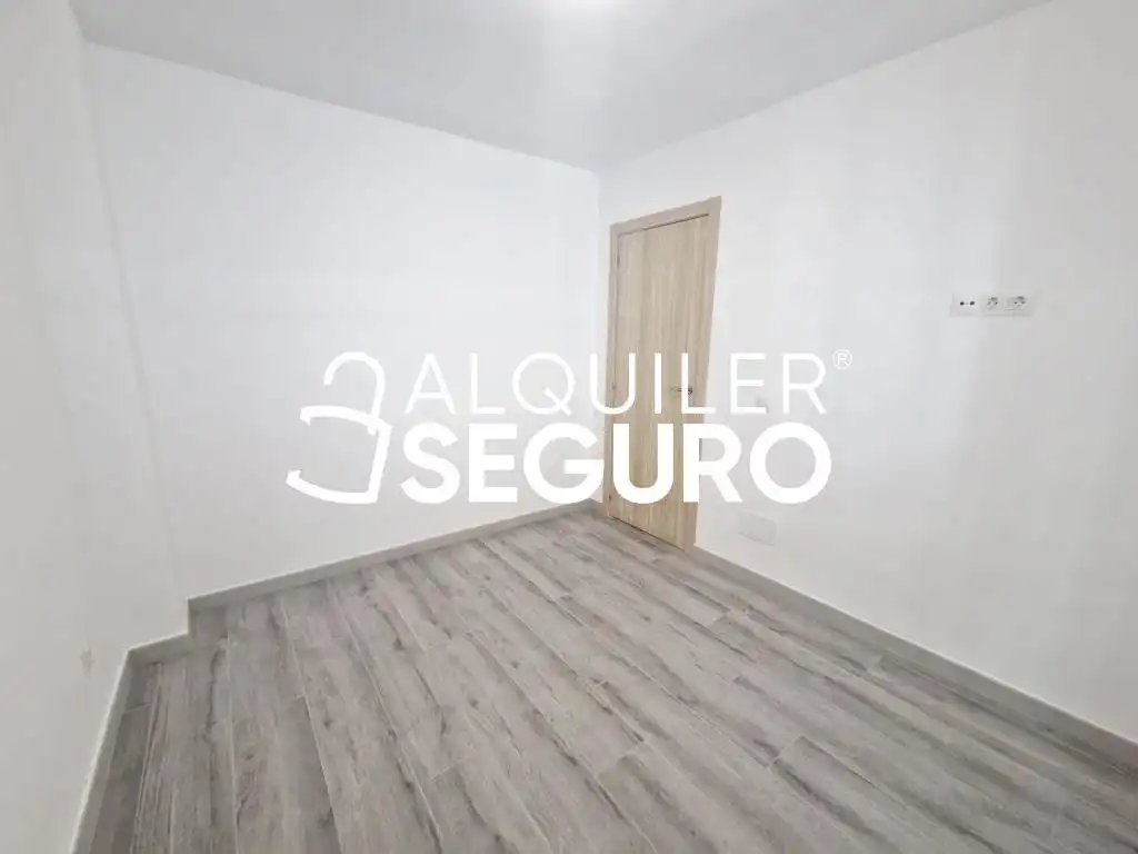 Bedroom of Flat for rent in Fuenlabrada  with Heating and Terrace