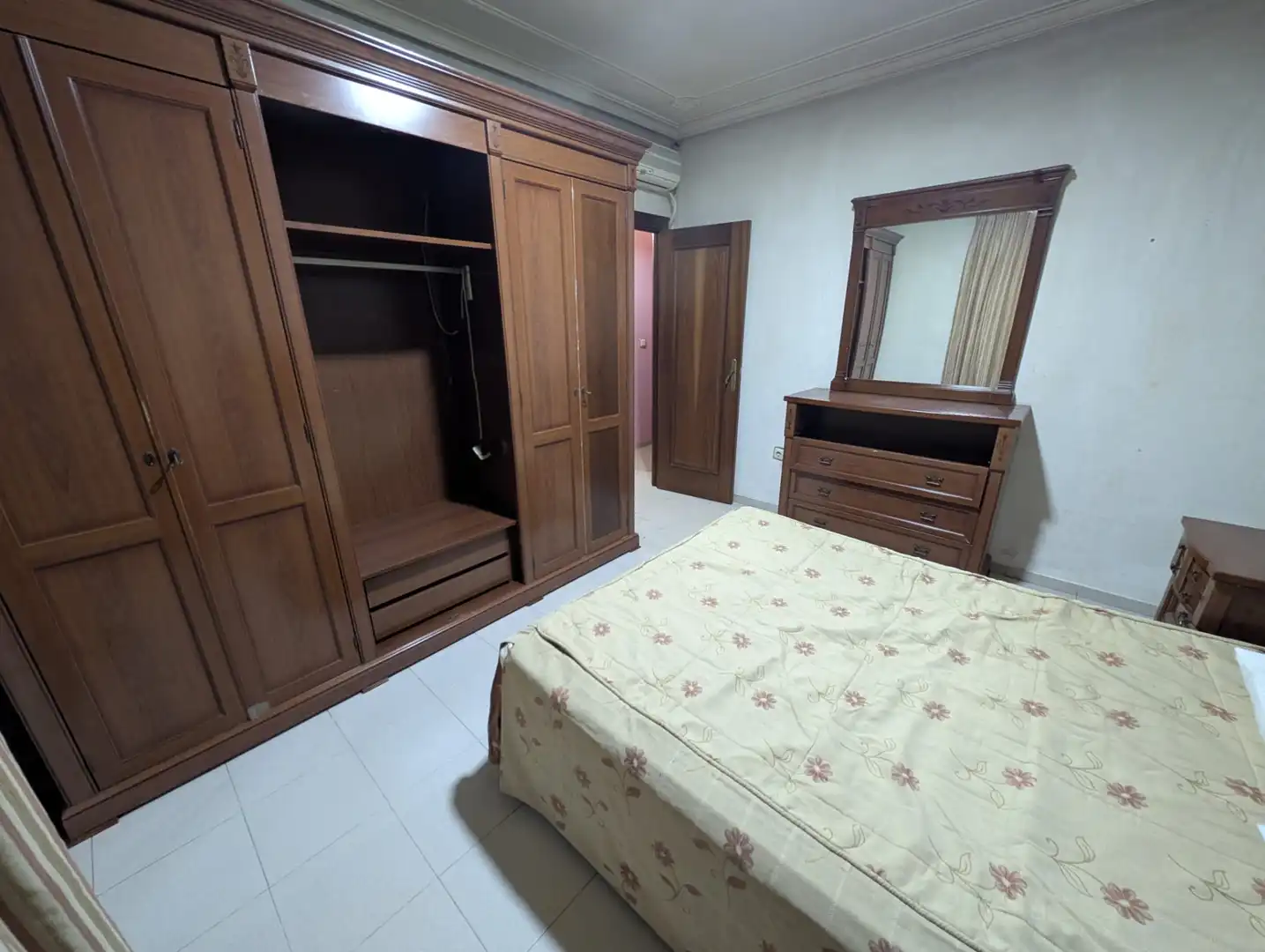Habitación de Piso en venta en Lucena con Aire acondicionado y Balcón