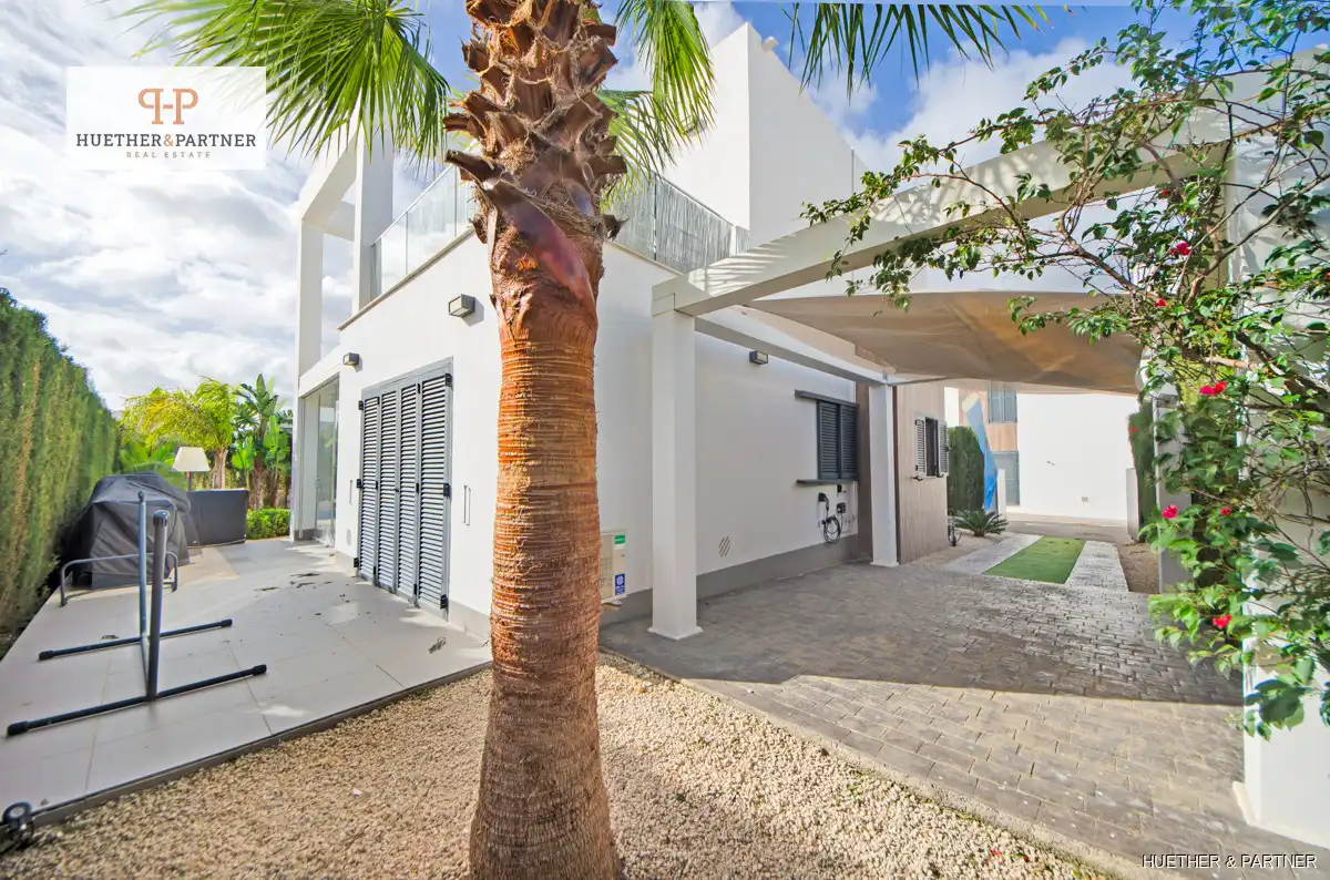 Exterior view of Houses for sale in Manacor  with Air Conditioner and Furnished