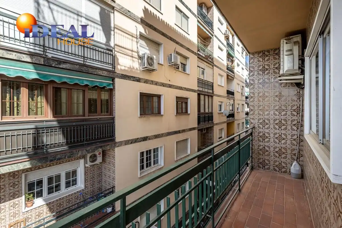 Flat with terrace for sale in Avenida DE MADRID 20, imagen 26