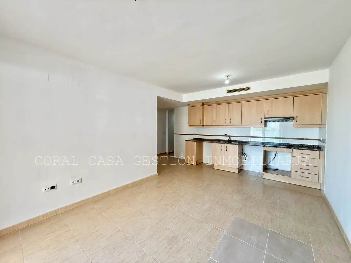 Cuina de Apartament en venda en Chilches / Xilxes amb Terrassa, Traster i Piscina comunitària