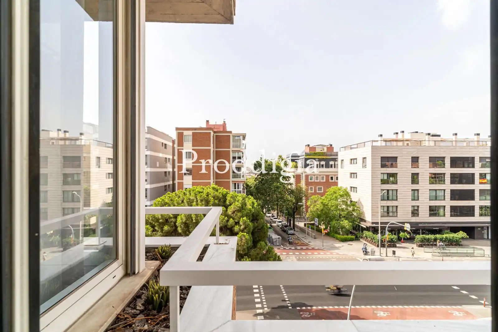 Flat for rent in Via Augusta, Sant Gervasi- Galvany