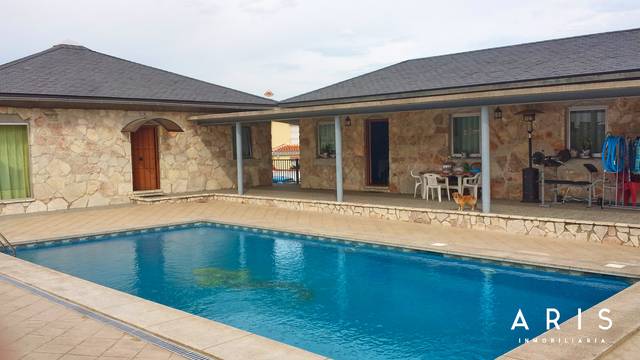 Casa-chalet en Venta en Jardines de Alhaurín - Huerta Alta - Fuensanguínea