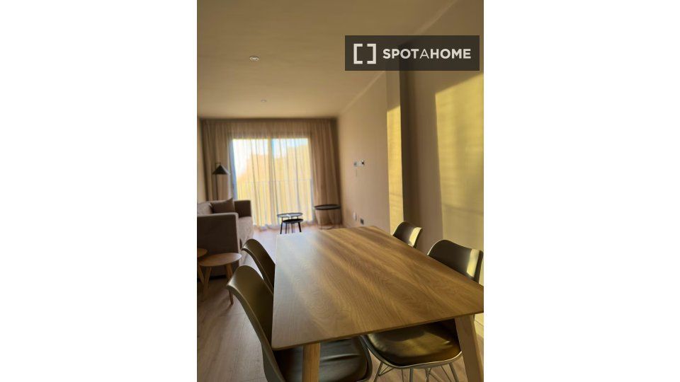 Dining room of Flat to rent in Santa Coloma de Gramenet  with Air Conditioner, Heating and Furnished