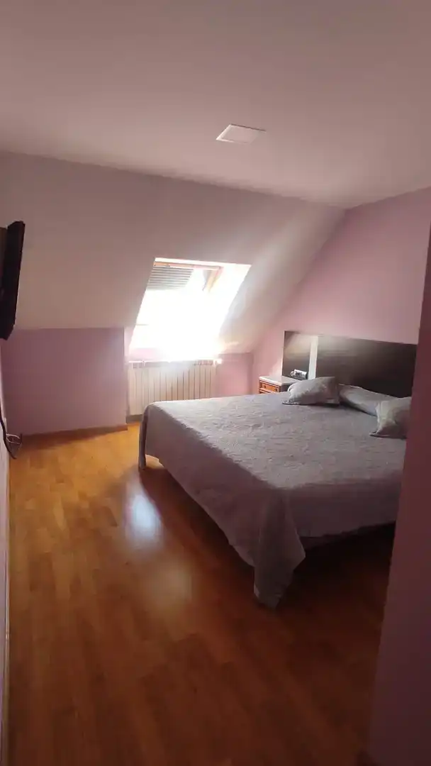 Schlafzimmer von Maisonette zum Verkauf in Ponferrada