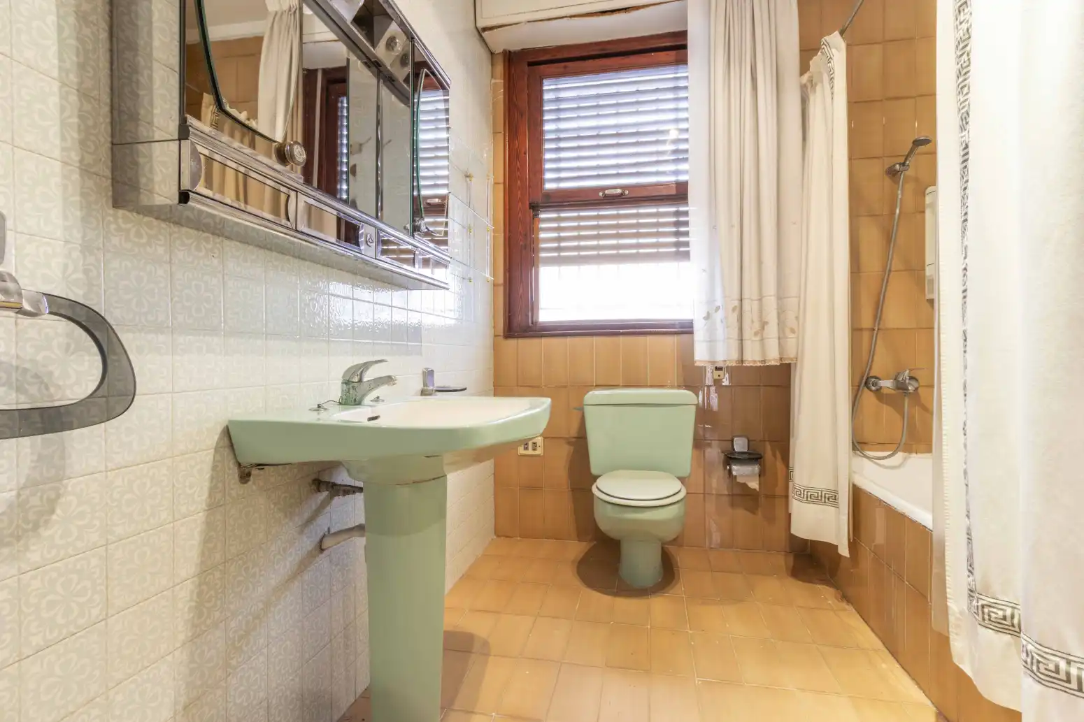 Badezimmer von Wohnung zum Verkauf in Museros mit Terrasse