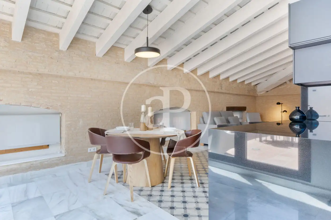 Attic for rent in Calle de Pérez Bayer, Sant Francesc