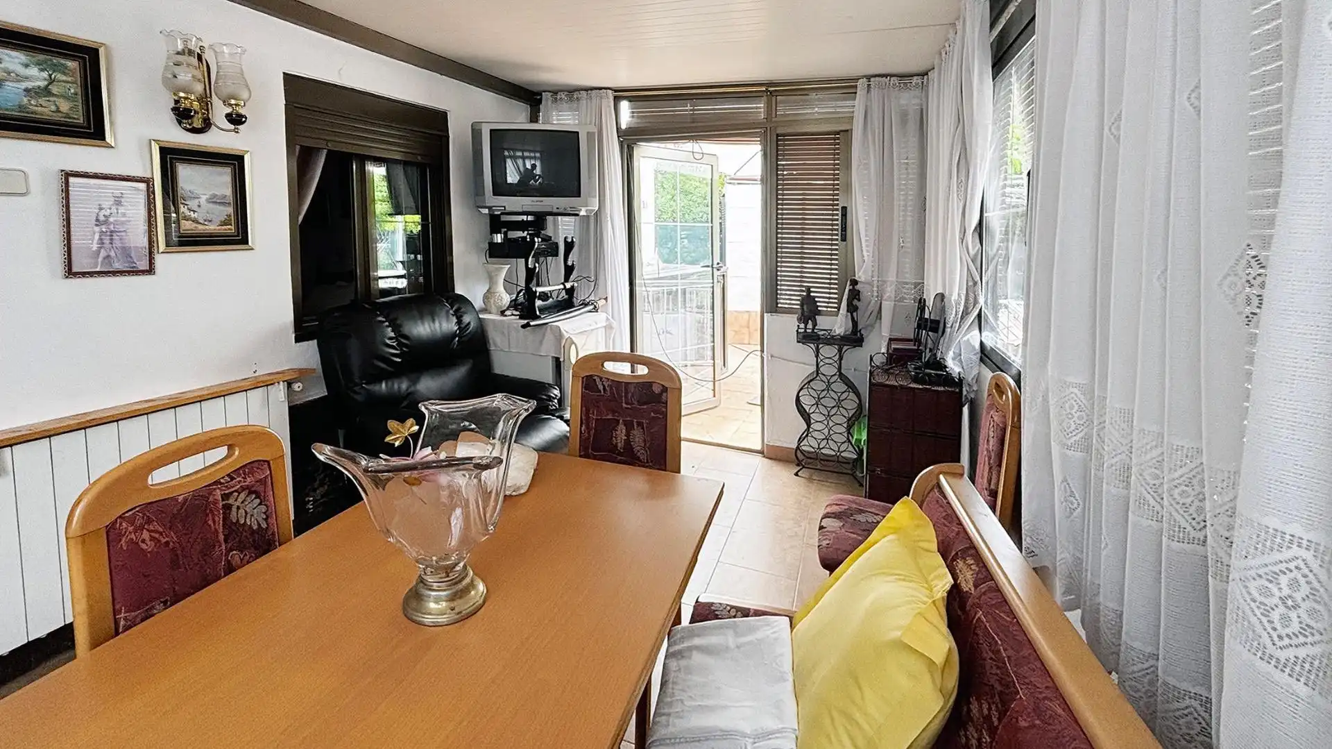 Sala de estar de Casa o chalet en venta en Vacarisses con Aire acondicionado, Calefacción y Jardín privado