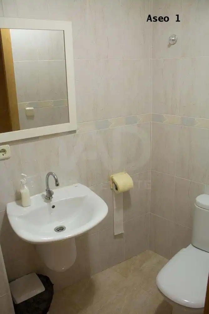 Baño de Local en venta en Canet d'En Berenguer