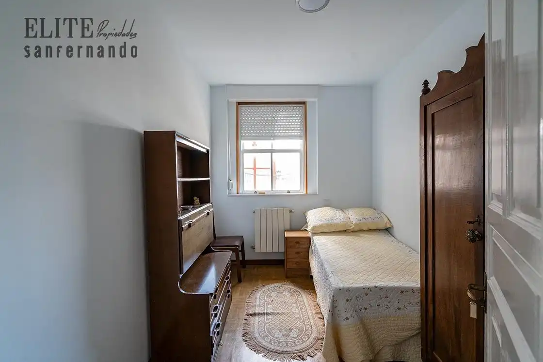 Habitación de Casa o chalet en venta en Santander con Calefacción, Jardín privado y Parquet
