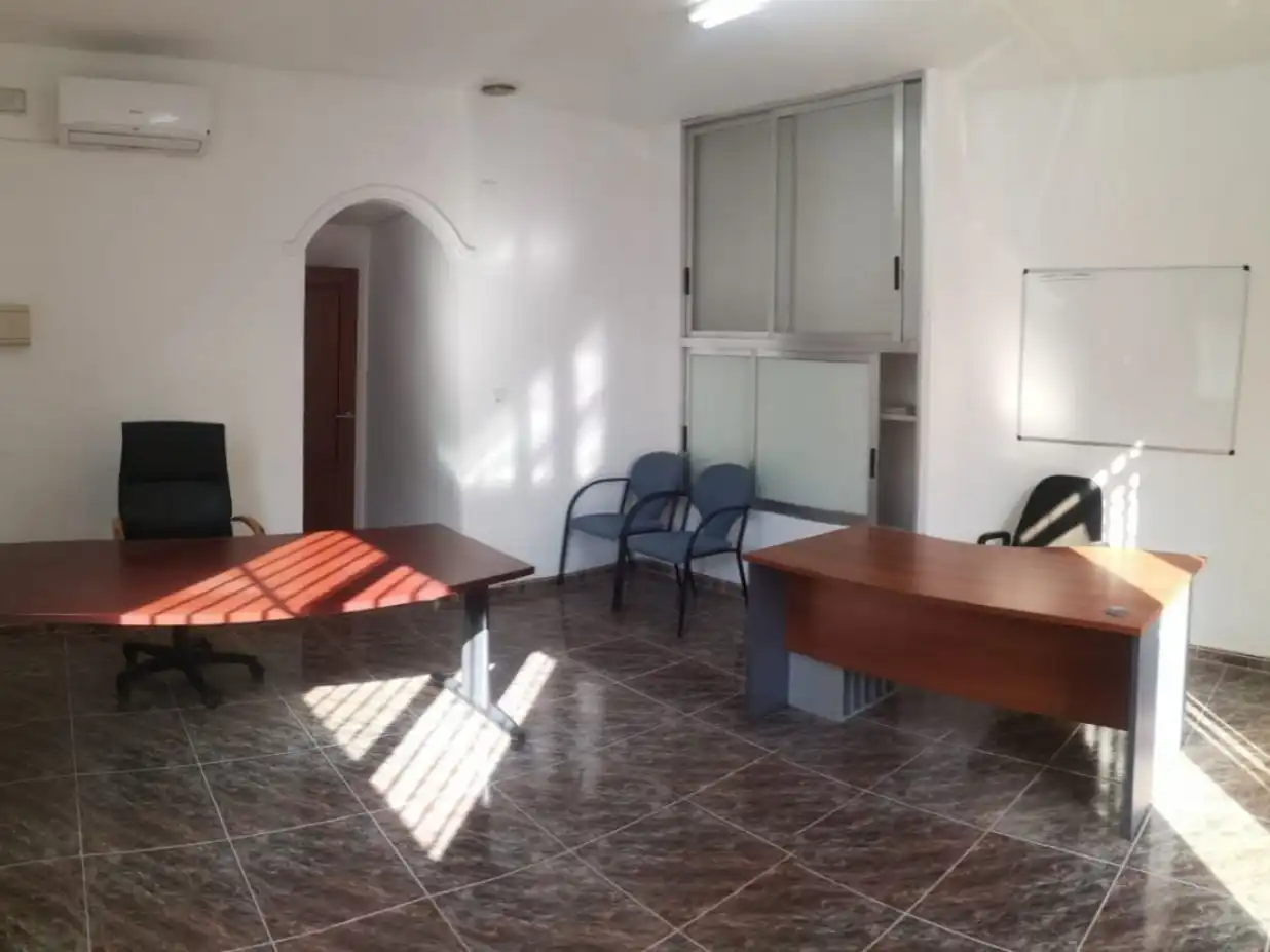 Oficina de alquiler en Sagunto / Sagunt con Aire acondicionado