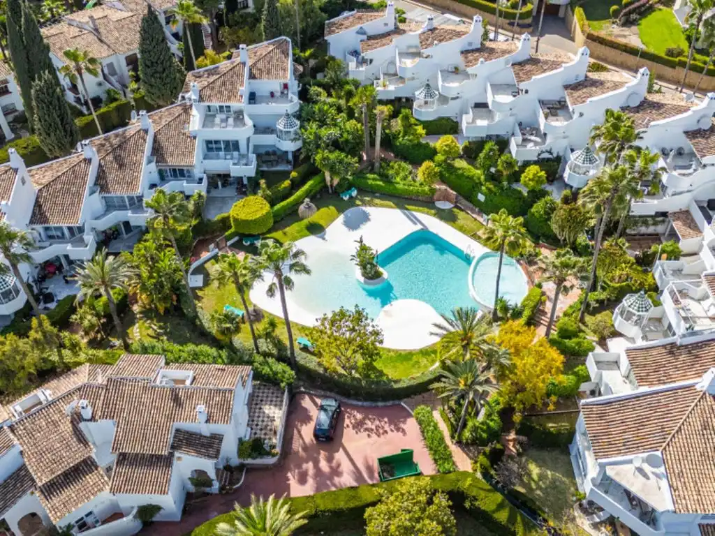 Reihenhaus mit Pool zum Verkauf in Milla de Oro, imagen 2