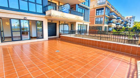 Espectacular vivienda en primera línea de la playa .Impecable.