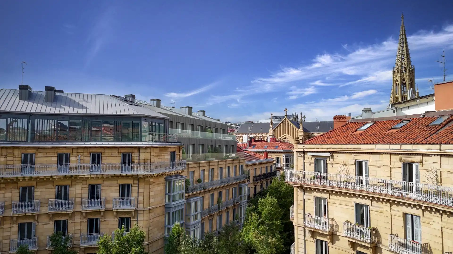 Apartments for sale in Alfonso VIII Kalea, 3, Área Romántica