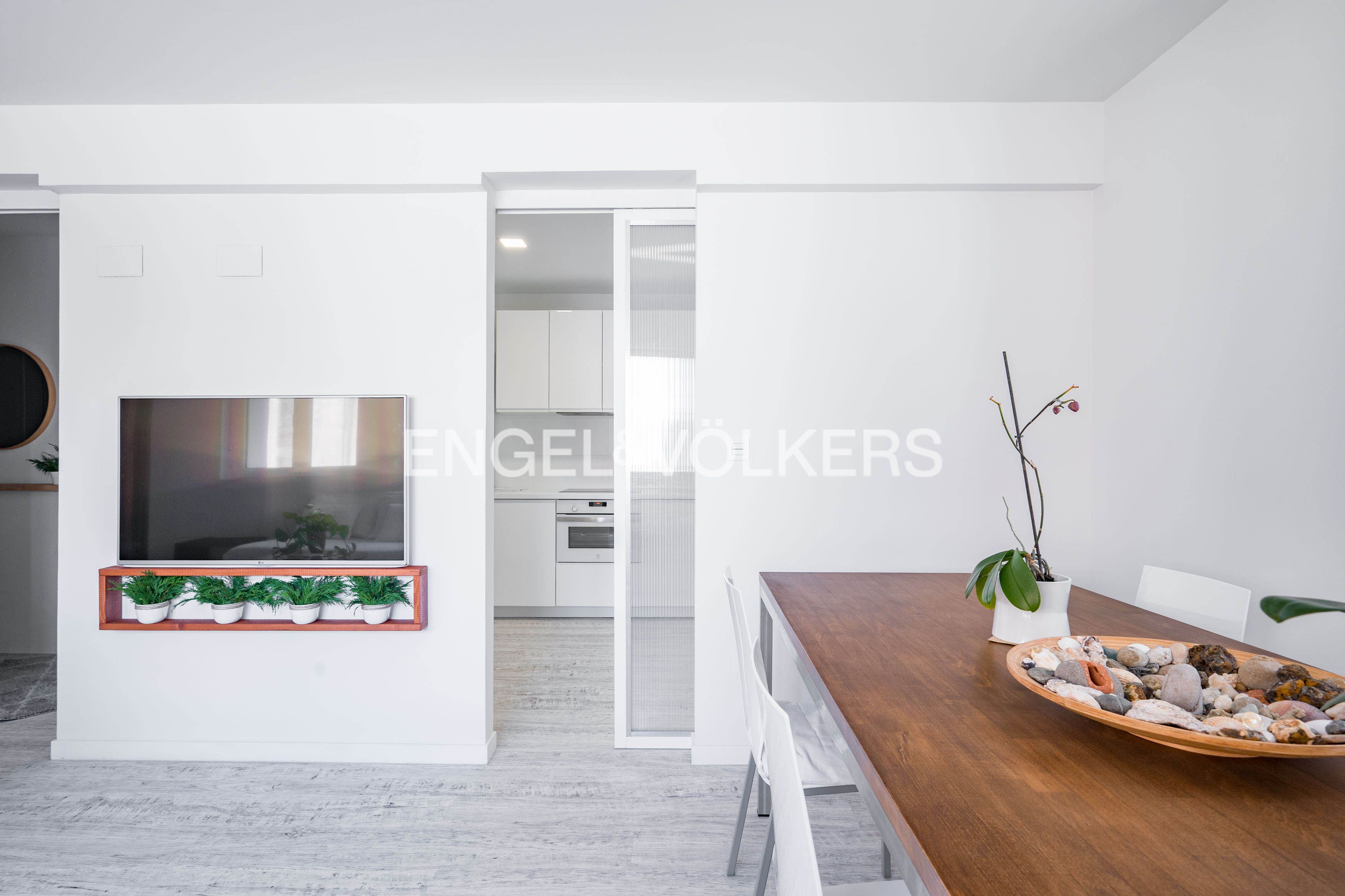 Cuina de Apartament en venda en Donostia - San Sebastián  amb Calefacció i Balcó