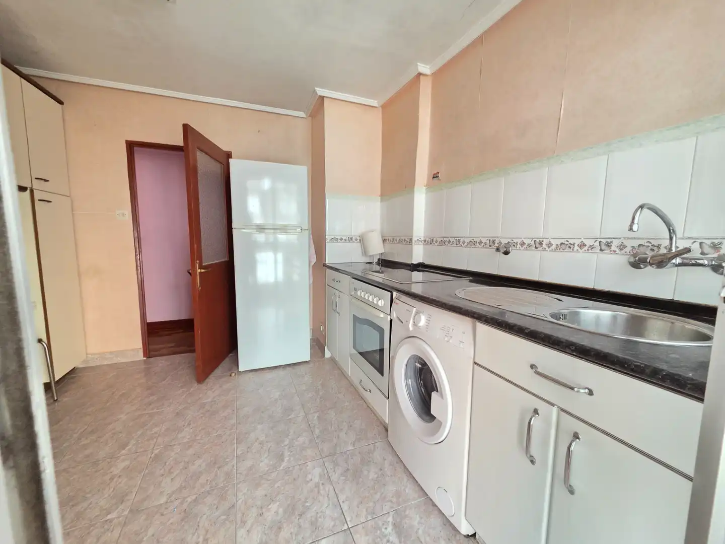 Cocina de Piso en venta en Bilbao  con Terraza, Amueblado y Horno
