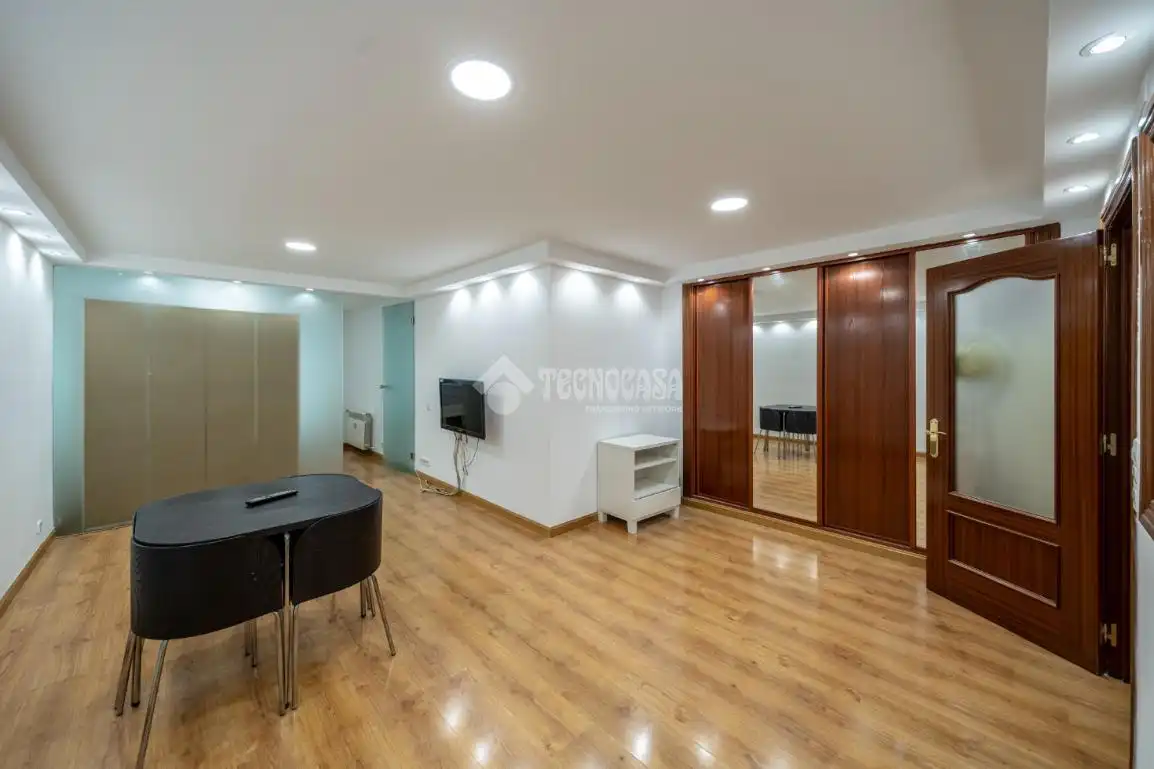 Wohnung zur Miete in Universidad - Malasaña