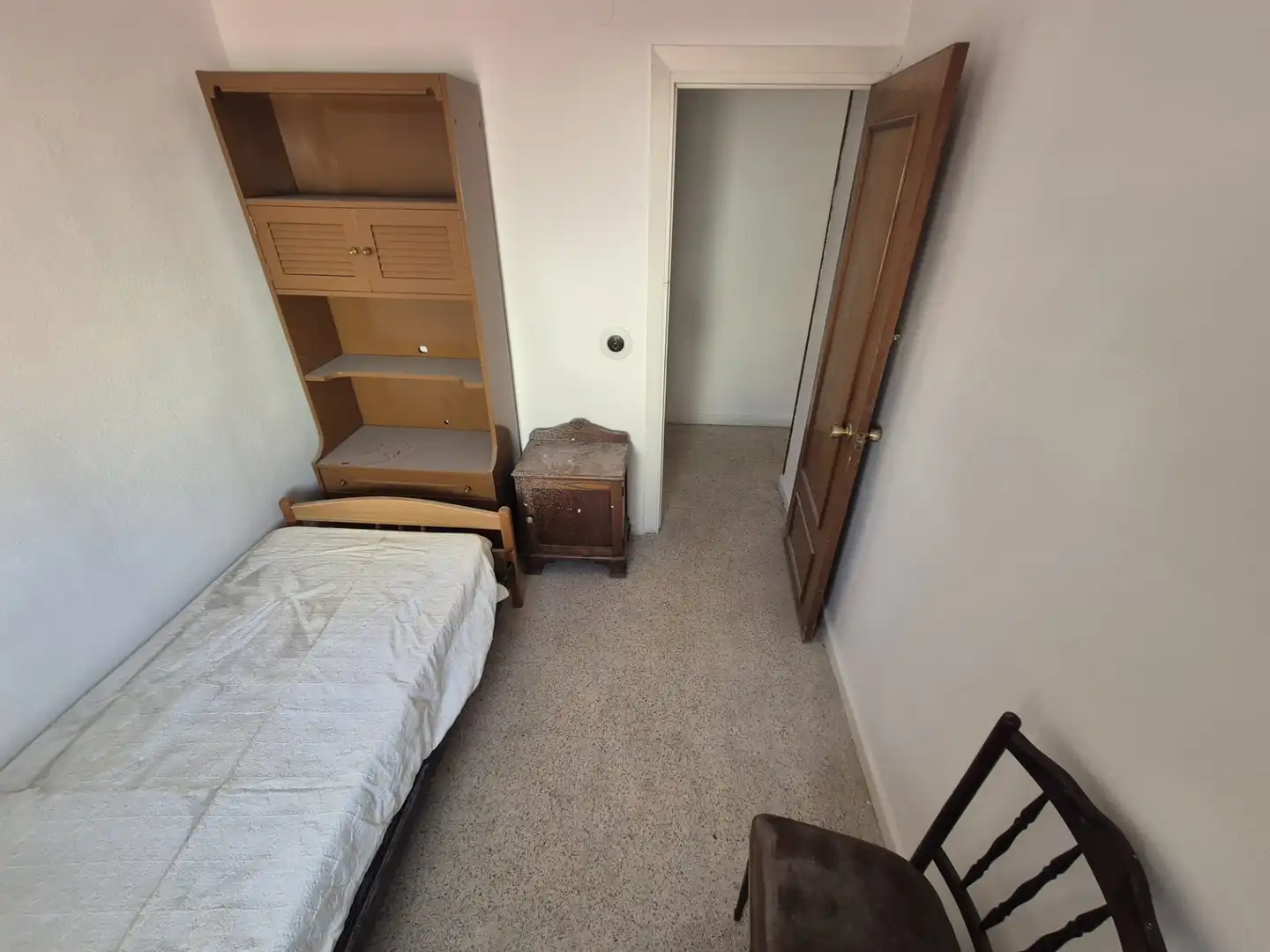 Habitación de Piso en venta en Madrid con Calefacción y Terraza