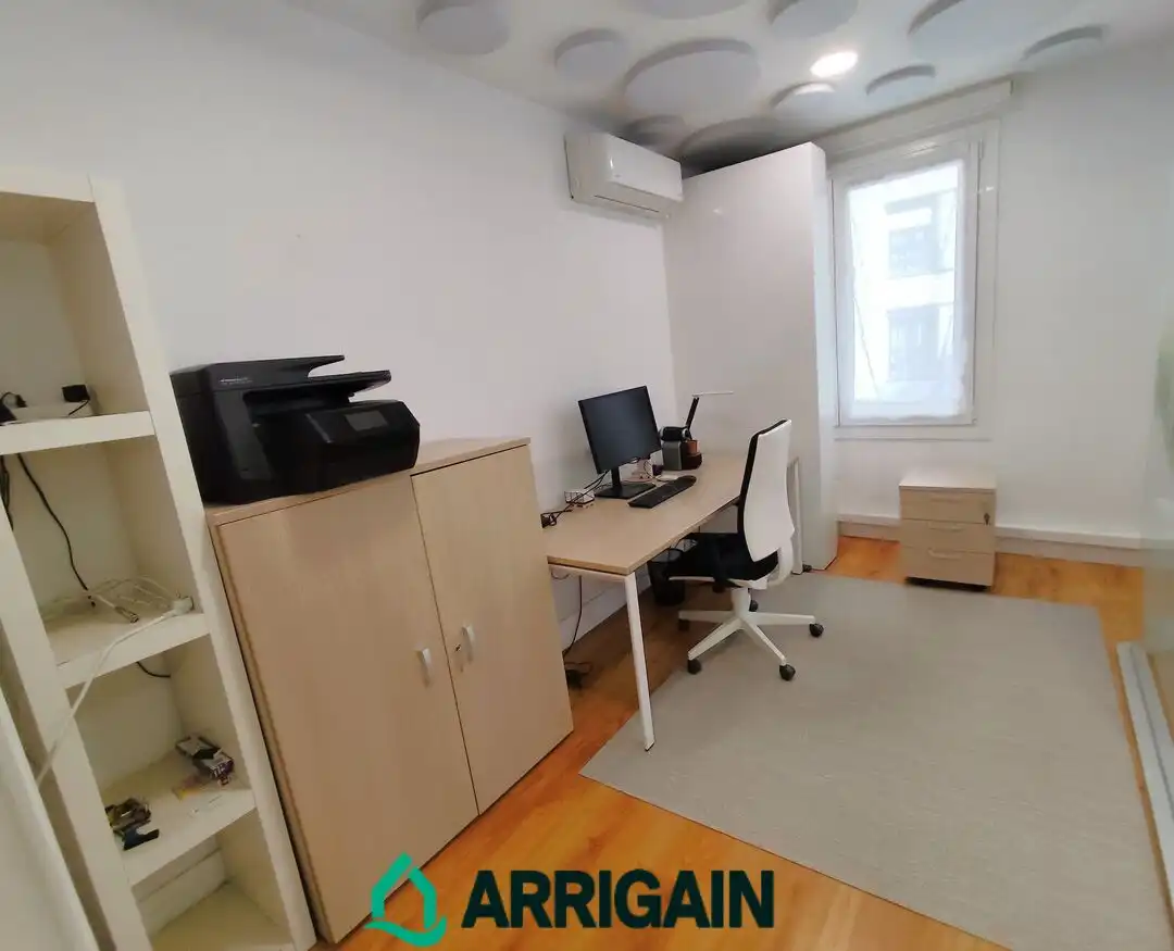 Office for rent in Donostia - San Sebastián   with Air Conditioner and Heating